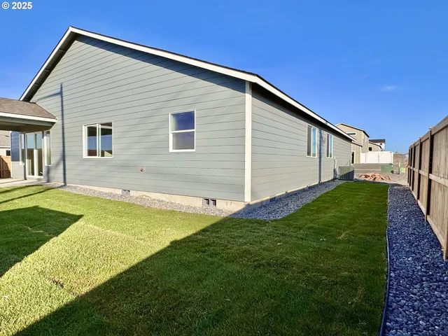 a view of an outdoor space and yard