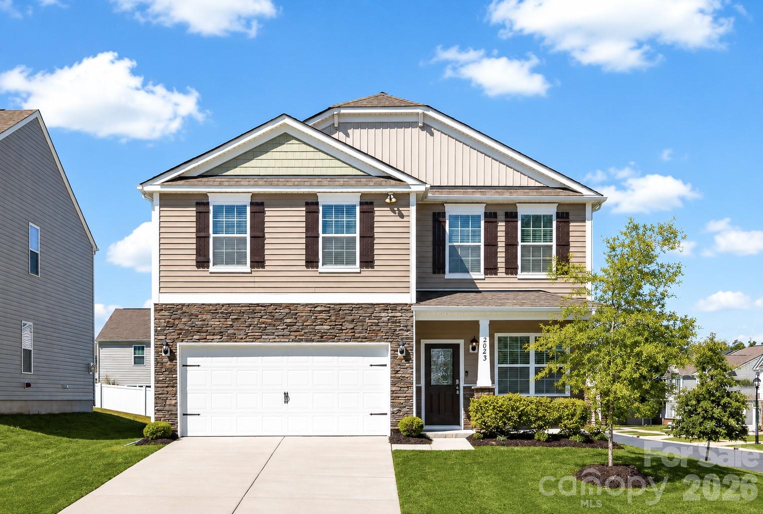 2023 Navarro Road Charlotte, NC 28214 - Photo 1 of 32