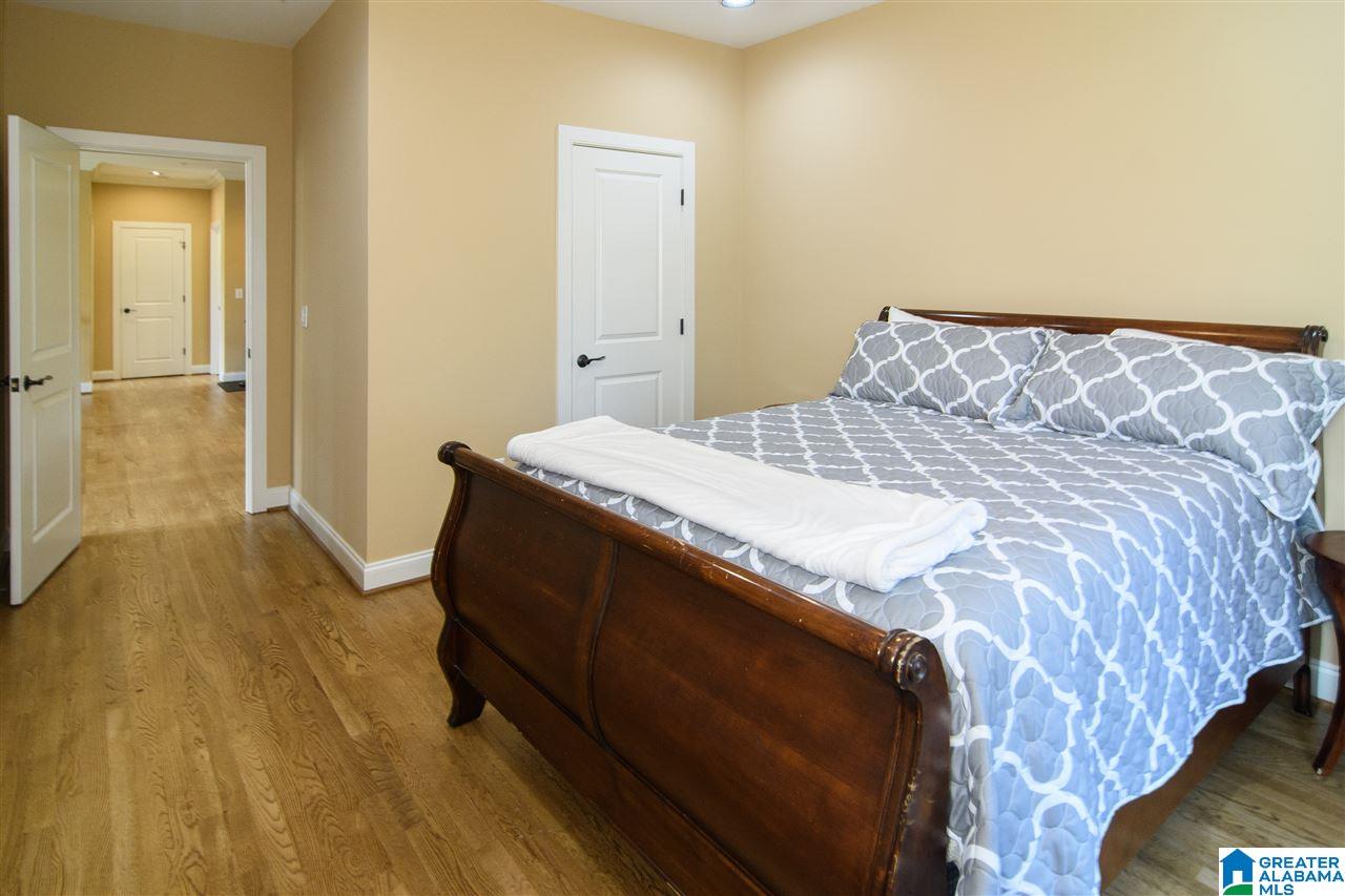2093 Lancaster Road, Unit 2093 Birmingham, AL 35209 - Photo 32 of 39