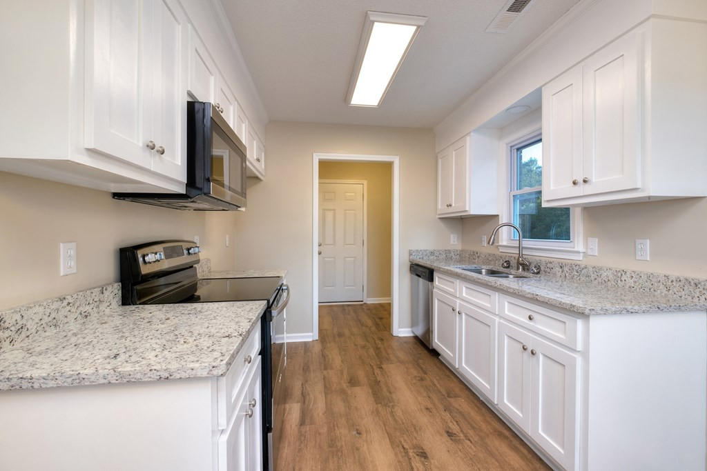 4410 Queen Chapel Road Dalzell, SC 29040 - Photo 11 of 26 Gallery Image 11