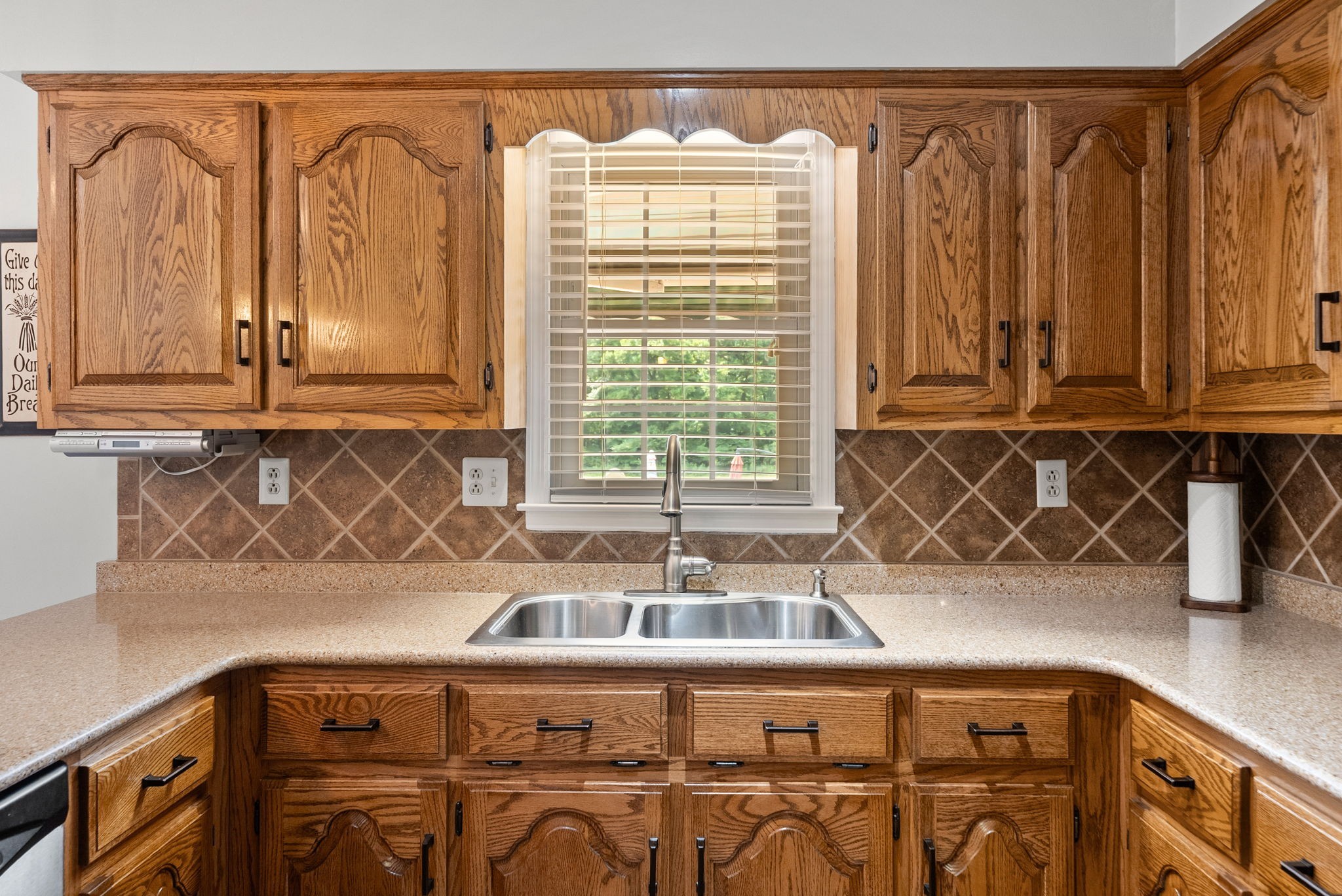 915 Rocky Hollow Road Erin, TN 37061 - Photo 15 of 49