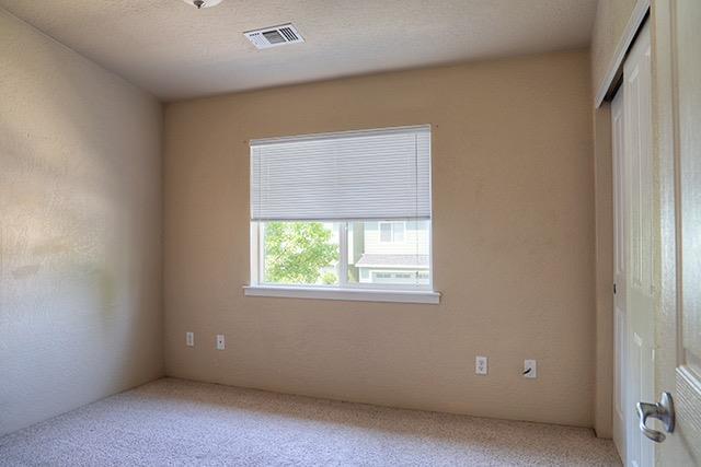 355 Live Oak Loop Central Point, OR 97502 - Photo 15 of 20 Additional Photo