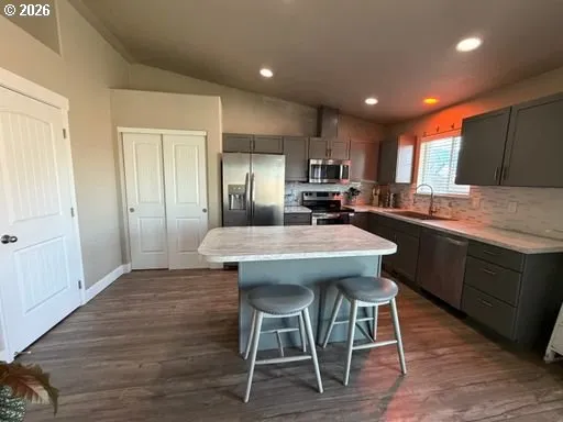 $335,000 | 1464 Northeast Kenna Drive, Hermiston, OR 97838