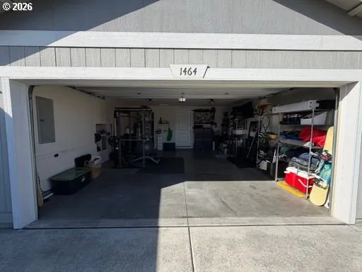$335,000 | 1464 Northeast Kenna Drive, Hermiston, OR 97838