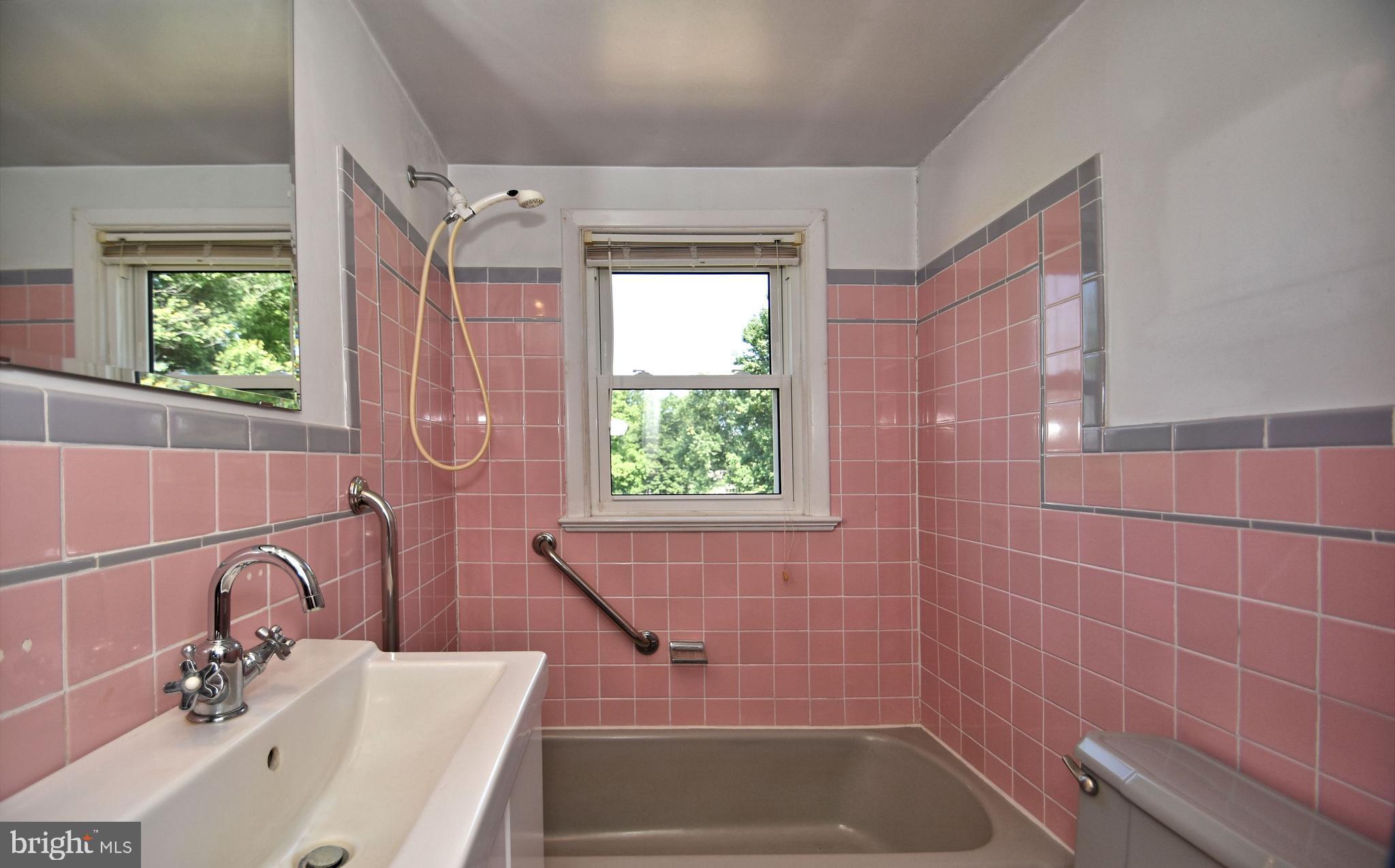 2255 Rhoads Road Pottstown, PA 19464 - Photo 14 of 30 Gallery Image 14