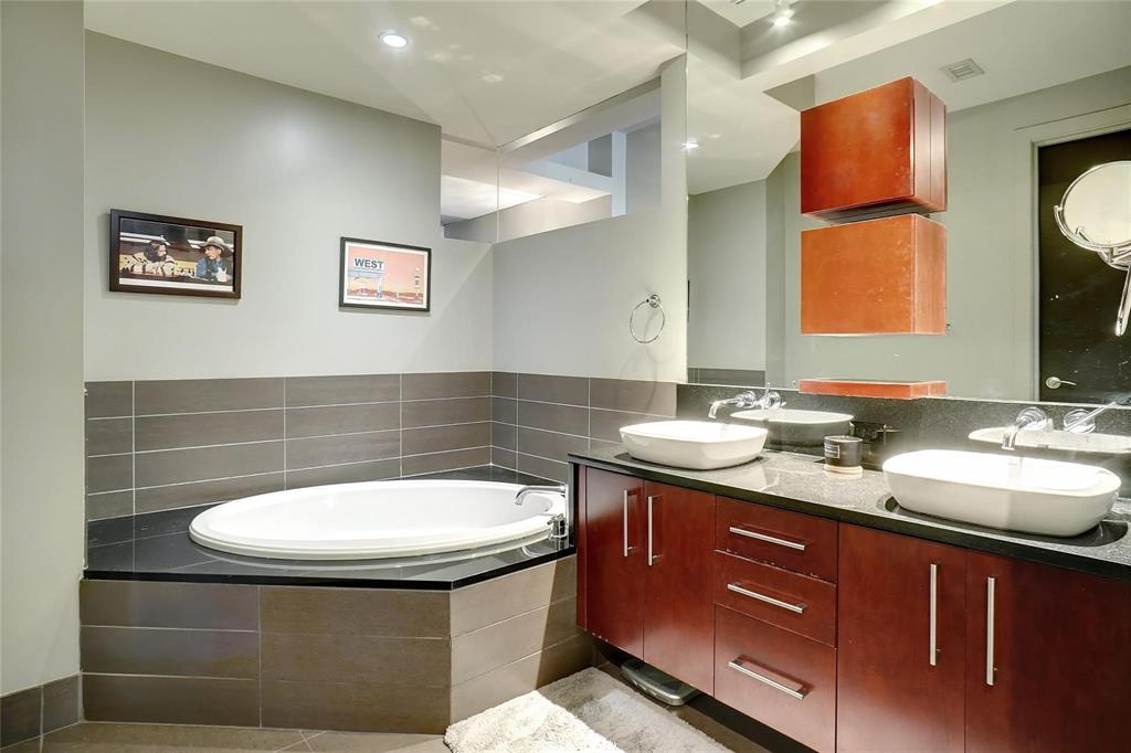 2600 West 7th Street, Unit 1807 Fort Worth, TX 76107 - Photo 13 of 27 Gallery Image 13