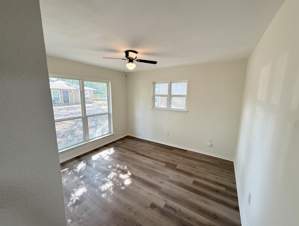 102 George Hopper Road Midlothian, TX 76065 - Photo 9 of 18 Gallery Image 9