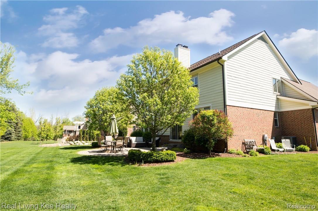 4120 Plum Lane Rochester, MI 48306 - Photo 48 of 49 4120PlumLane-46 rear view.jpg
