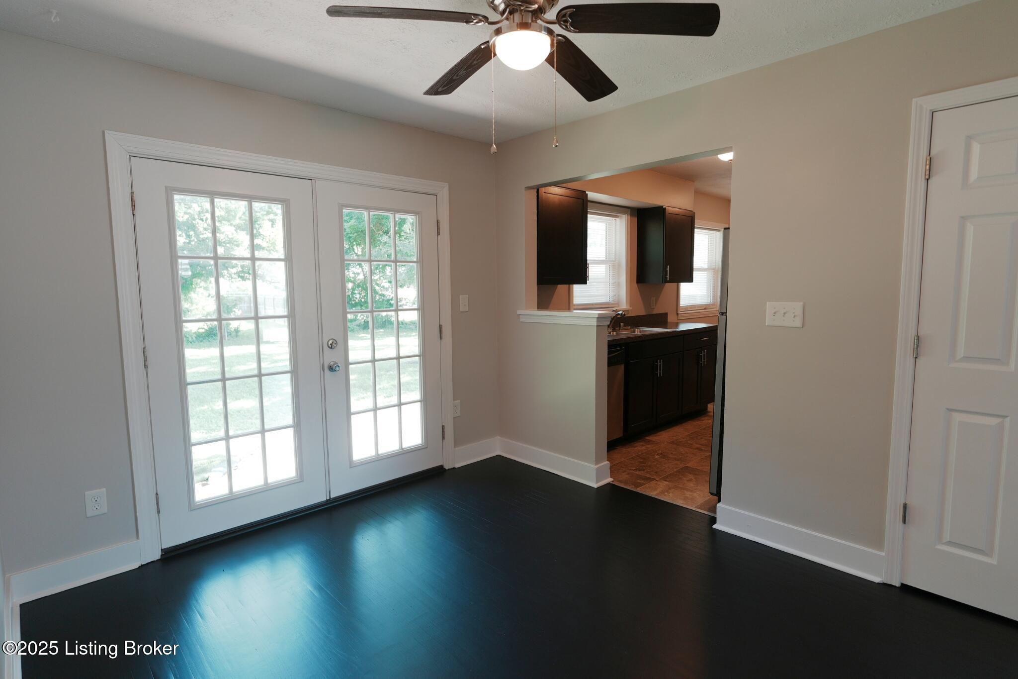 10104 Nanka Road Louisville, KY 40272 - Photo 10 of 29 6