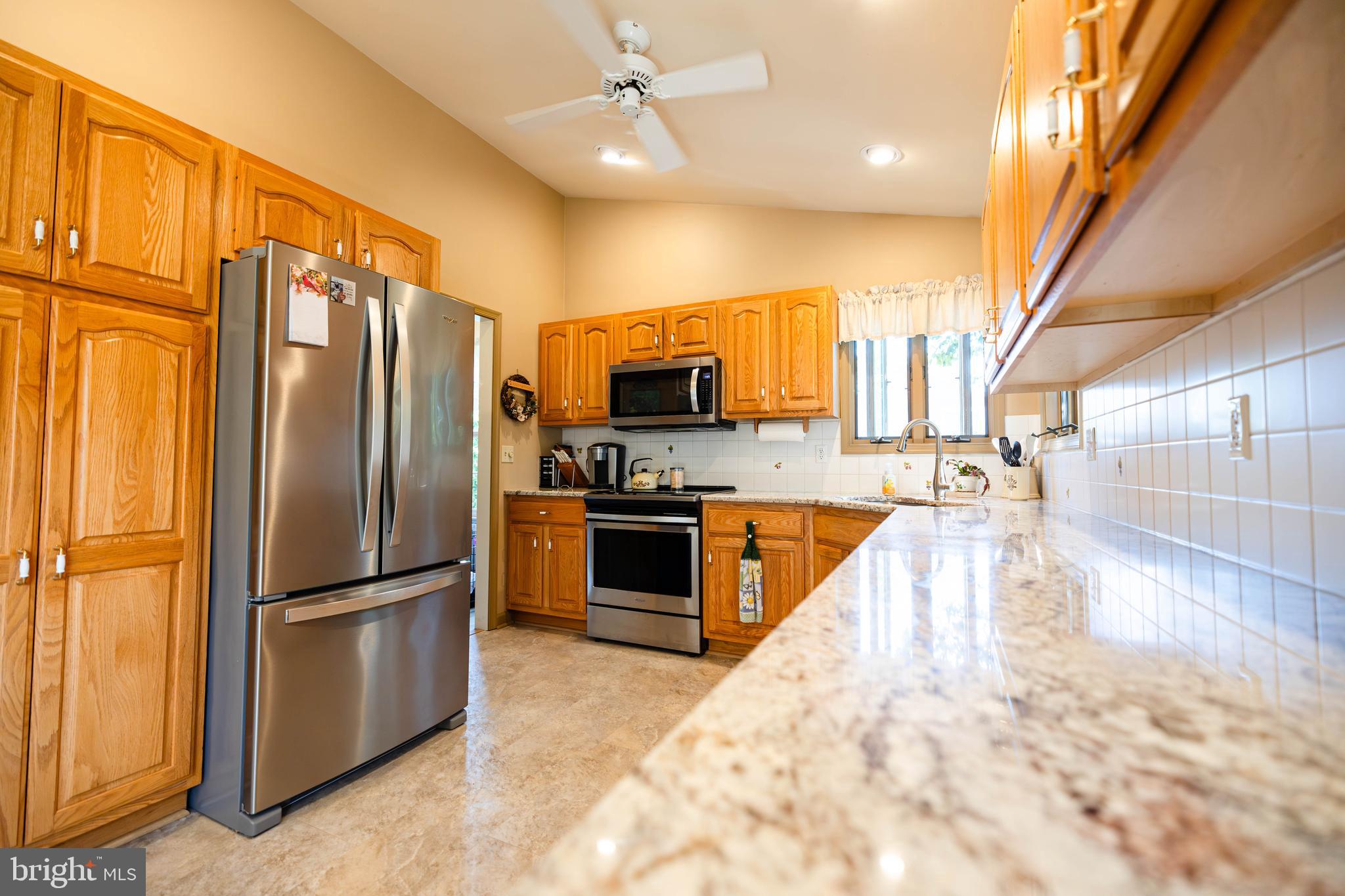 2820 Raspberry Lane Coplay, PA 18037 - Photo 17 of 39 Gallery Image 17