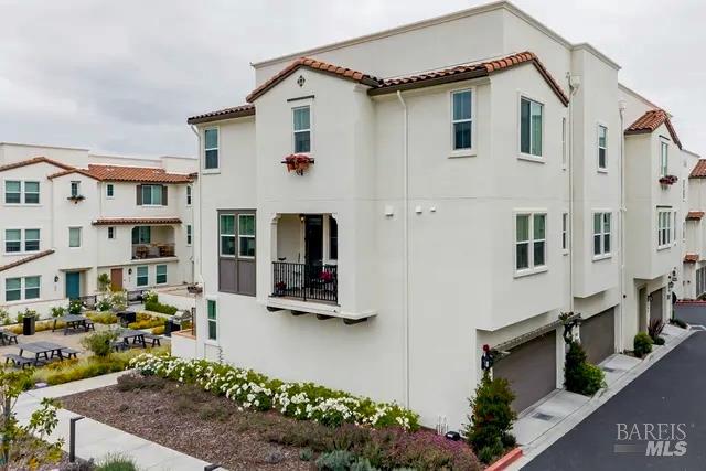 715 Rockview Road Novato, CA 94949 - Photo 29 of 36 Rarely available double end-unit townhome offering exceptional privacy, abundant natural light and views.