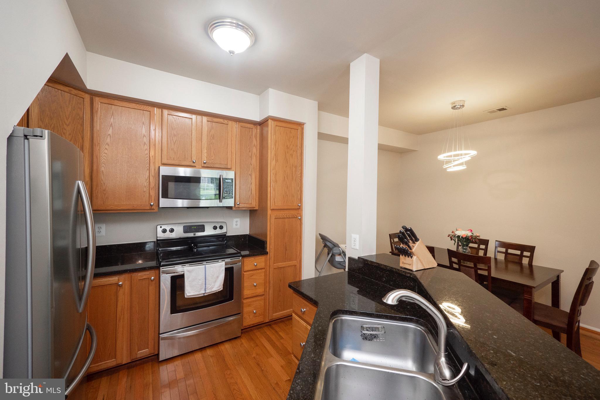 8315 Sanderling Way, Unit 22 Lorton, VA 22079 - Photo 14 of 35