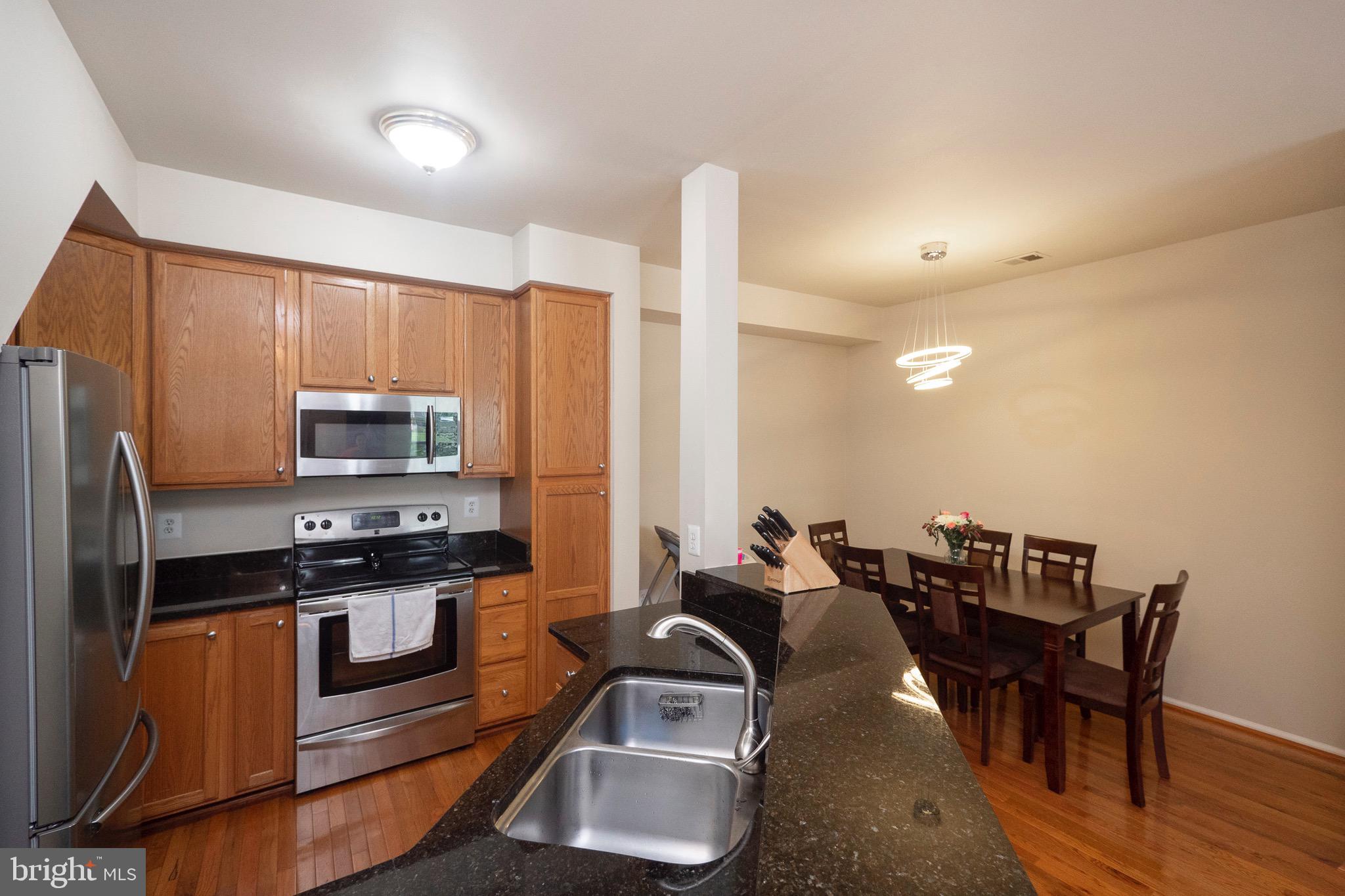 8315 Sanderling Way, Unit 22 Lorton, VA 22079 - Photo 16 of 35