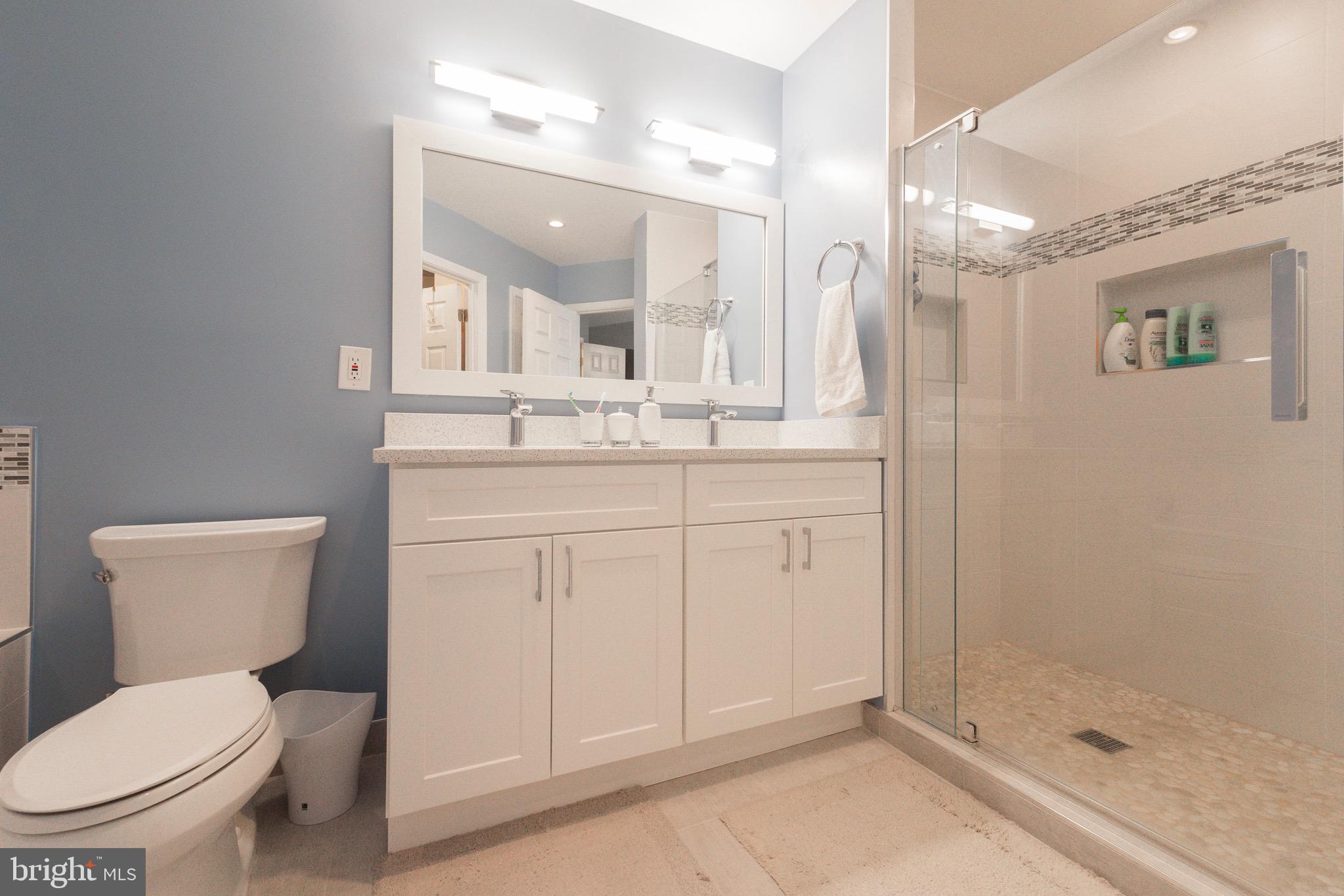 8315 Sanderling Way, Unit 22 Lorton, VA 22079 - Photo 23 of 35