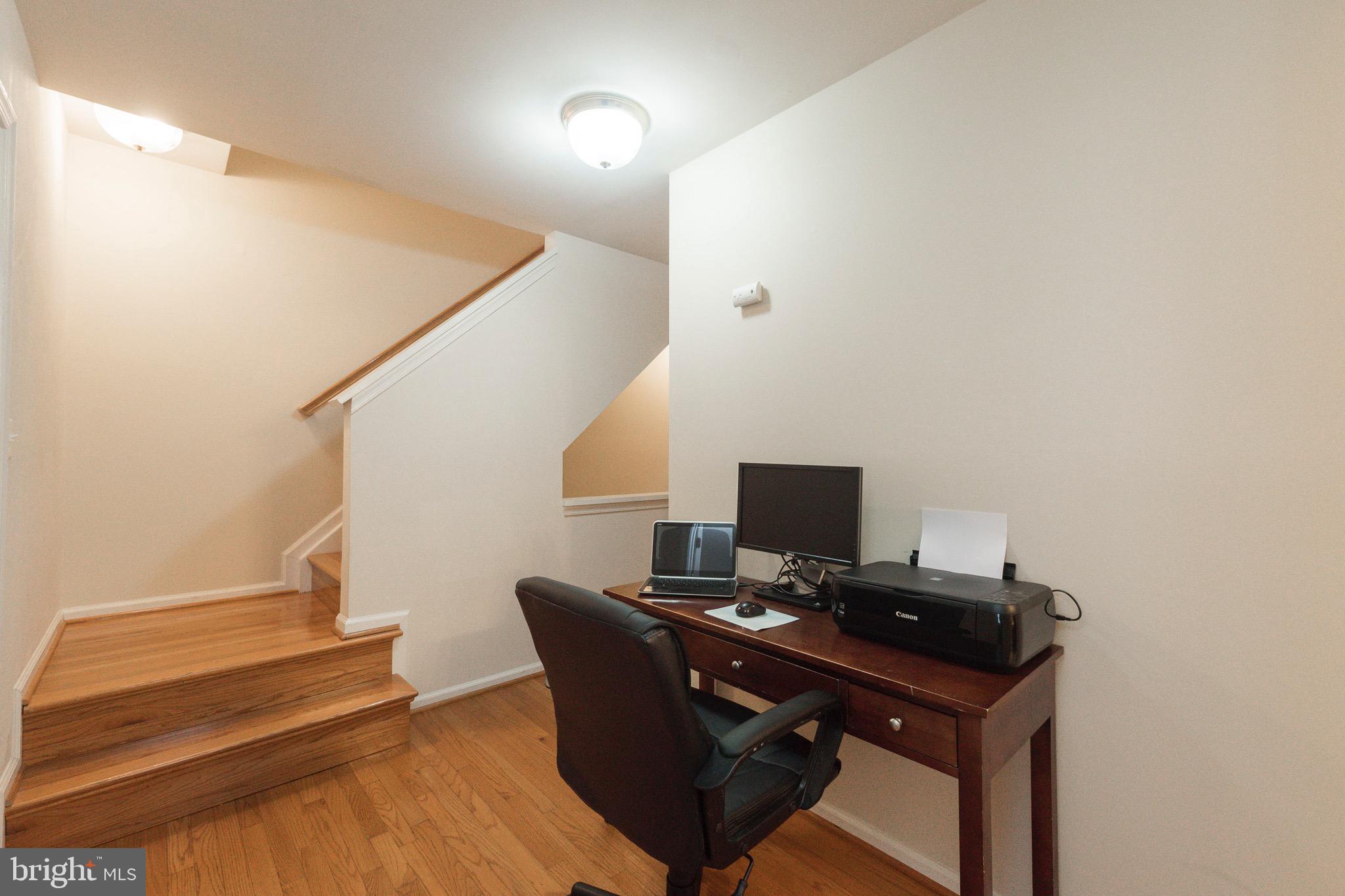 8315 Sanderling Way, Unit 22 Lorton, VA 22079 - Photo 25 of 35