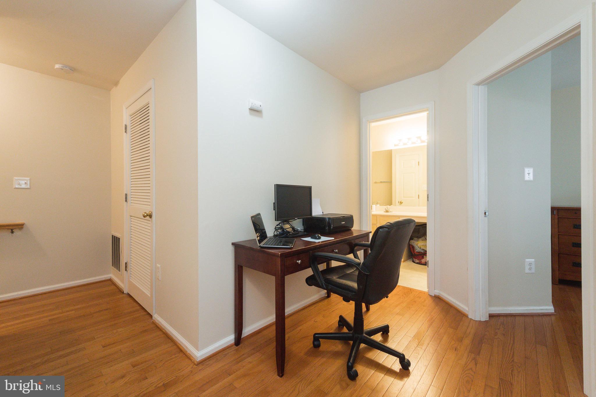 8315 Sanderling Way, Unit 22 Lorton, VA 22079 - Photo 26 of 35