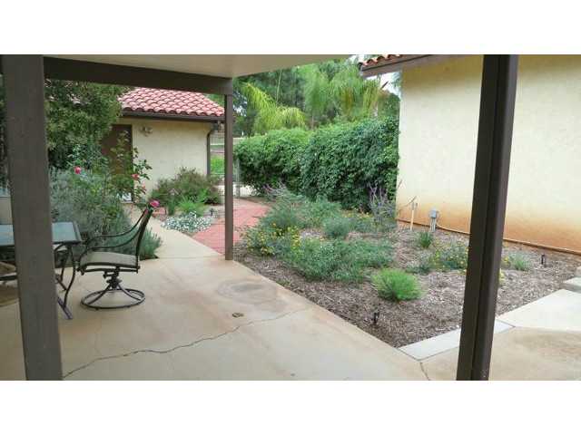 20224 Rancho Villa Road Ramona, CA 92065 - Photo 9 of 11 Gallery Image 9