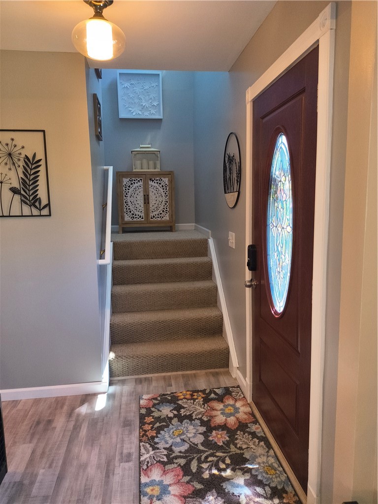 4553 Lower River Road Lewiston, NY 14092 - Photo 5 of 34