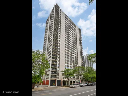 a view of a multi story building