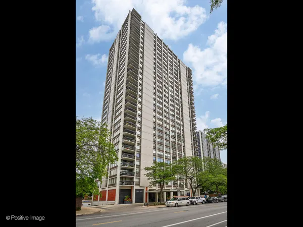 $230,000 | 1455 North Sandburg Terrace, Unit 2905, Chicago, IL 60610