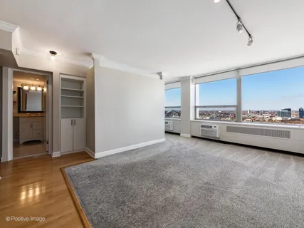 $230,000 | 1455 North Sandburg Terrace, Unit 2905, Chicago, IL 60610