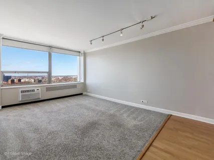 $230,000 | 1455 North Sandburg Terrace, Unit 2905, Chicago, IL 60610