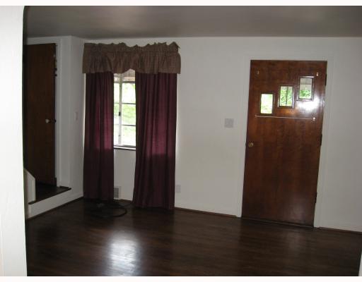 4602-4604 Mt Troy Rd Extension Summer Hill, PA 15214 - Photo 2 of 14 Living Room.
