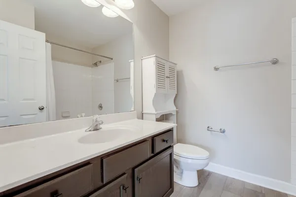 $1,675 | 105 4th Avenue, Unit 405, Murfreesboro, TN 37130