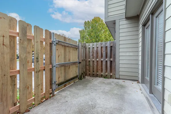 $1,675 | 105 4th Avenue, Unit 405, Murfreesboro, TN 37130