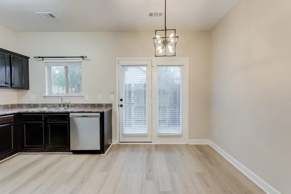 $1,675 | 105 4th Avenue, Unit 405, Murfreesboro, TN 37130