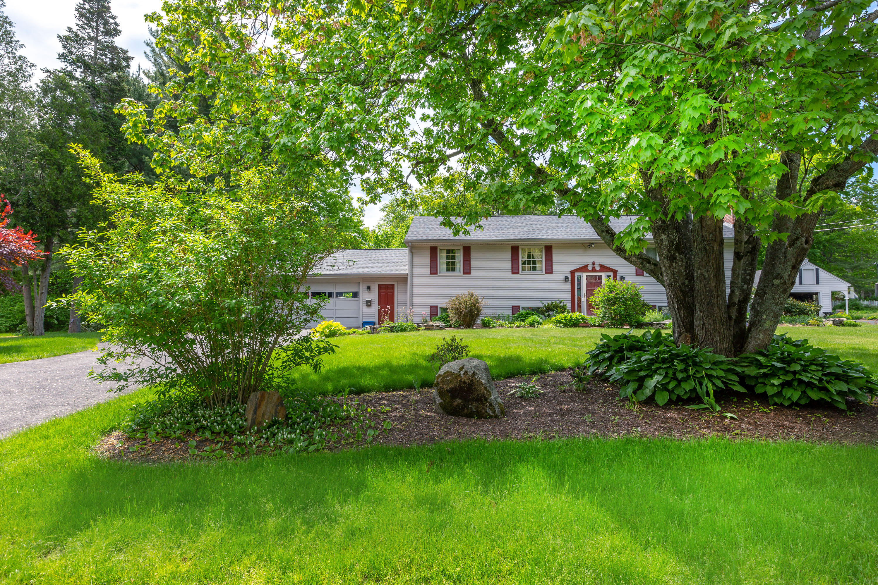 32 Meadowbrook Road Brunswick, ME 04011 - Photo 66 of 67 Meadowbrook_Domingos_18