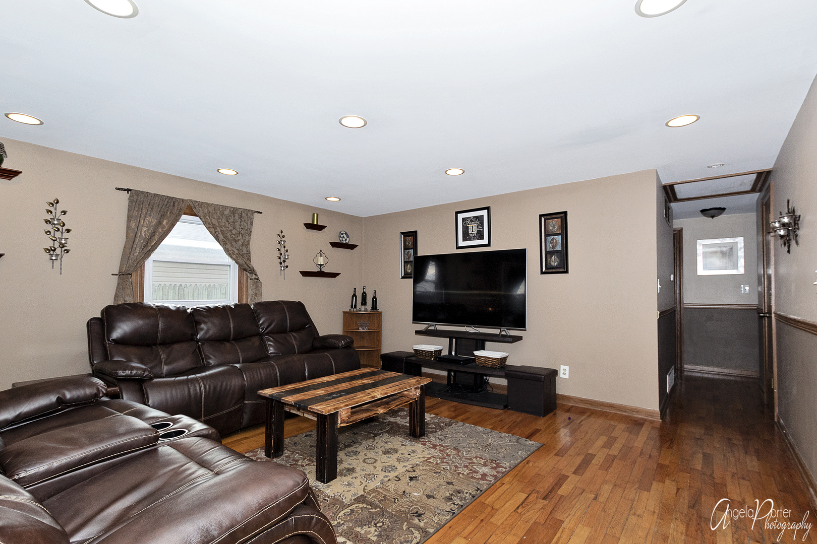 224 South Rosedale Court Round Lake, IL 60073 - Photo 4 of 19