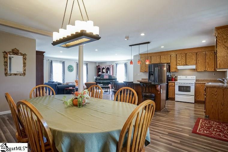 921 Cooks Bridge Road Fountain Inn, SC 29644 - Photo 7 of 20