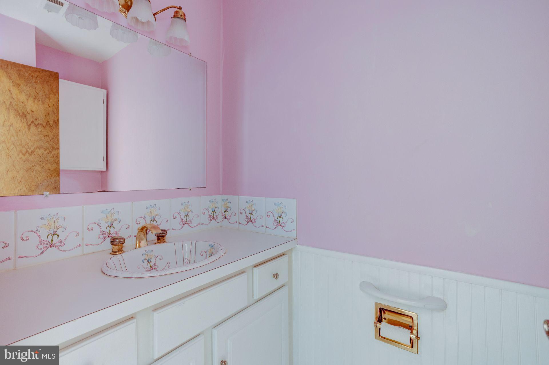 509 Filbert Road Oreland, PA 19075 - Photo 19 of 24 Half Bath