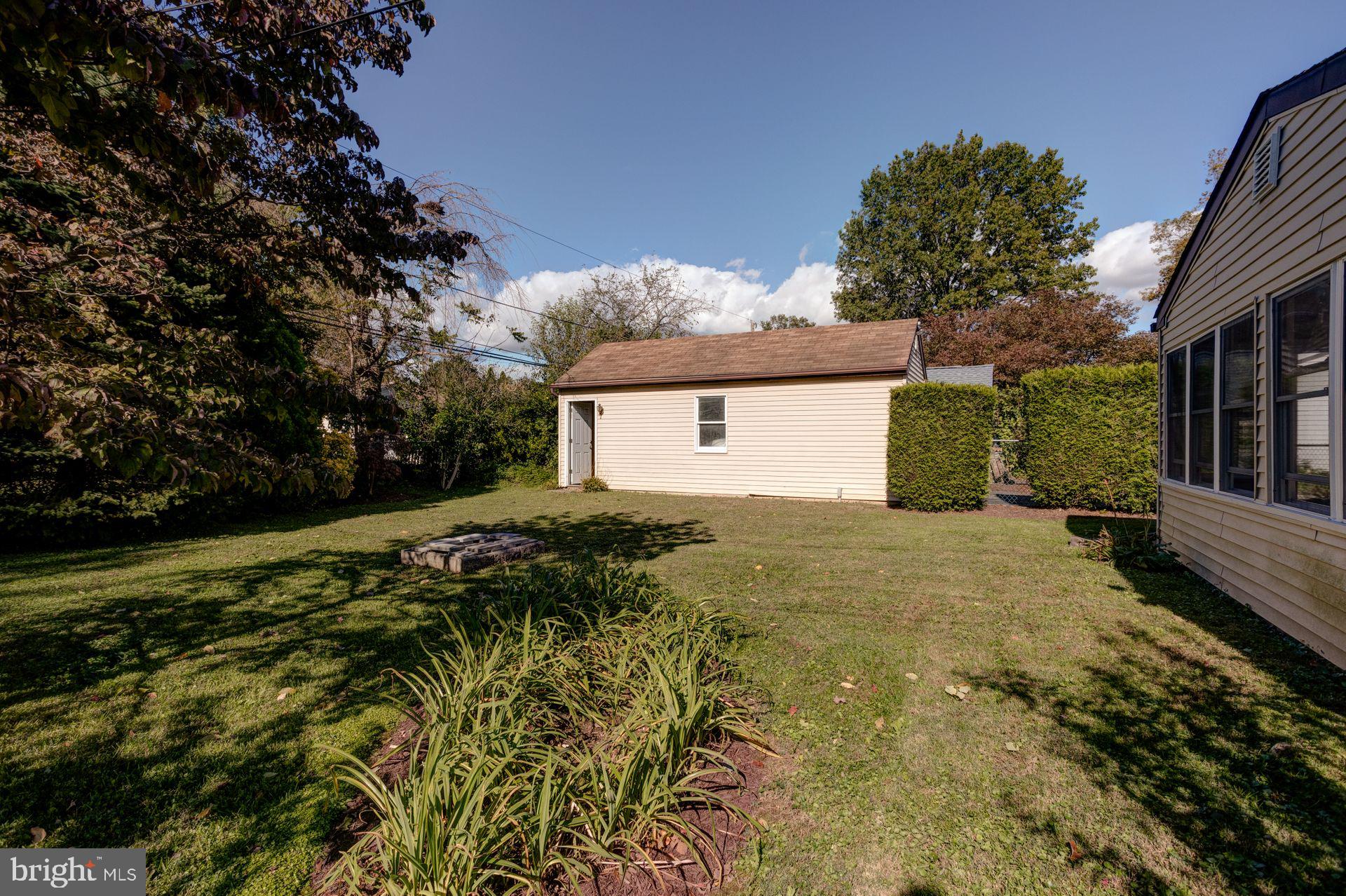 509 Filbert Road Oreland, PA 19075 - Photo 24 of 24 Yard
