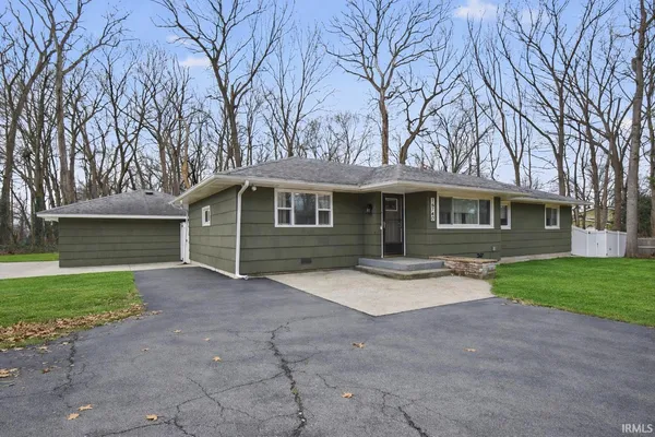 $295,000 | 16740 Cleveland Road, Granger, IN 46530