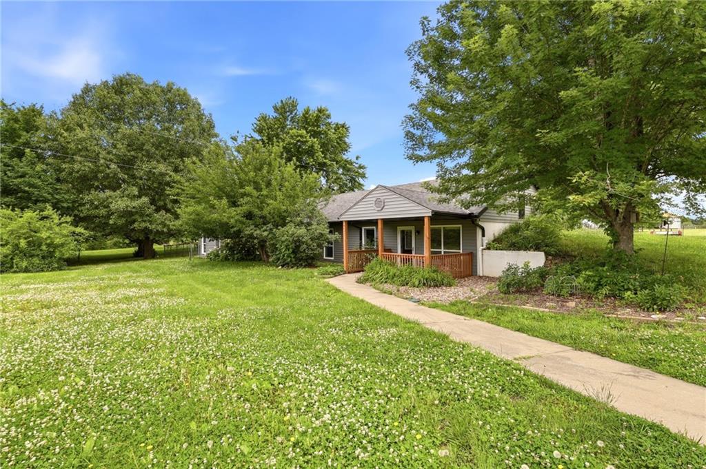 1641 Northwest 100th Road Kingsville, MO 64061 - Photo 3 of 63