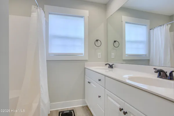 $1,750 | 129 Bumps Creek Road, Sneads Ferry, NC 28460