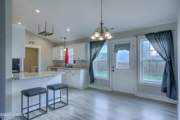 $1,750 | 129 Bumps Creek Road, Sneads Ferry, NC 28460