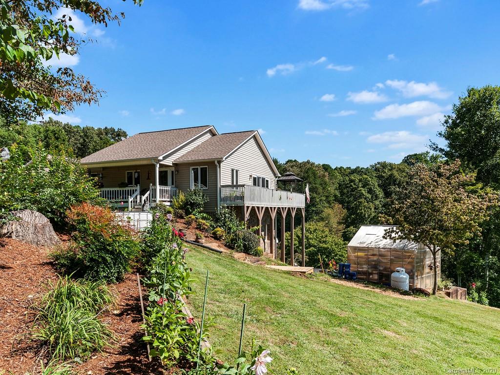 599 Oak Ridge Drive Clyde, NC 28721 - Photo 28 of 32