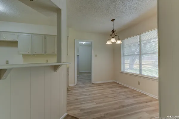 $1,700 | 641 Richfield Drive, Windcrest, TX 78239