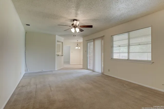 $1,700 | 641 Richfield Drive, Windcrest, TX 78239