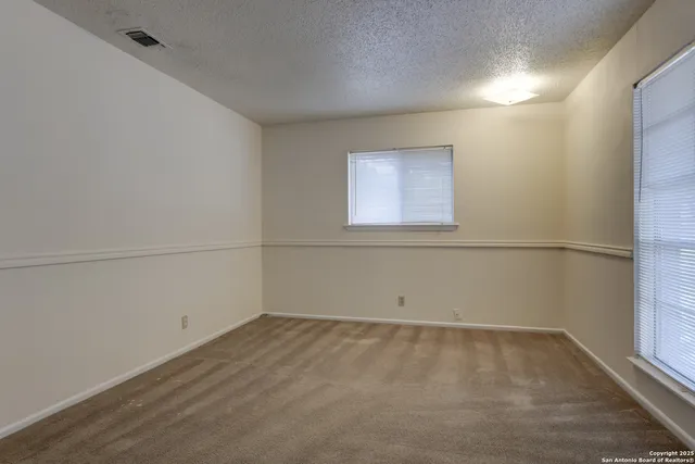 $1,700 | 641 Richfield Drive, Windcrest, TX 78239