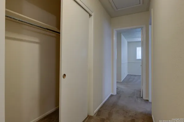 $1,700 | 641 Richfield Drive, Windcrest, TX 78239