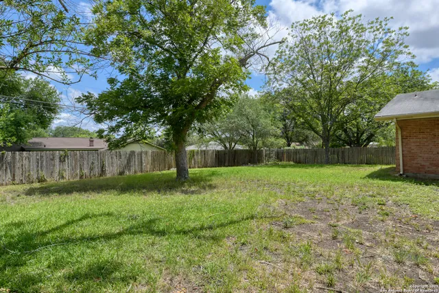 $1,700 | 641 Richfield Drive, Windcrest, TX 78239