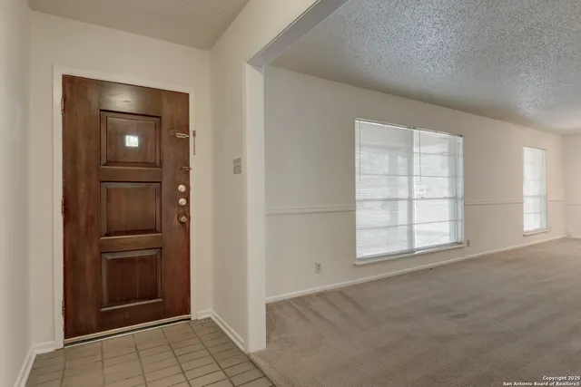 $1,700 | 641 Richfield Drive, Windcrest, TX 78239