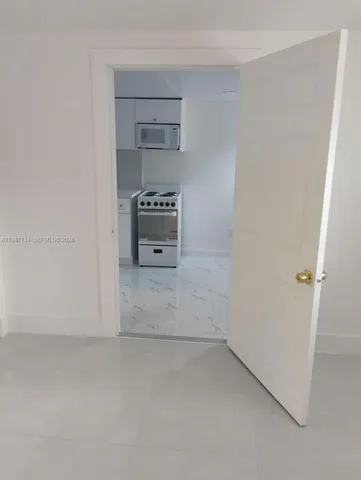 $1,300 | 14441 Southwest 291st Street, Unit 2, Homestead, FL 33033