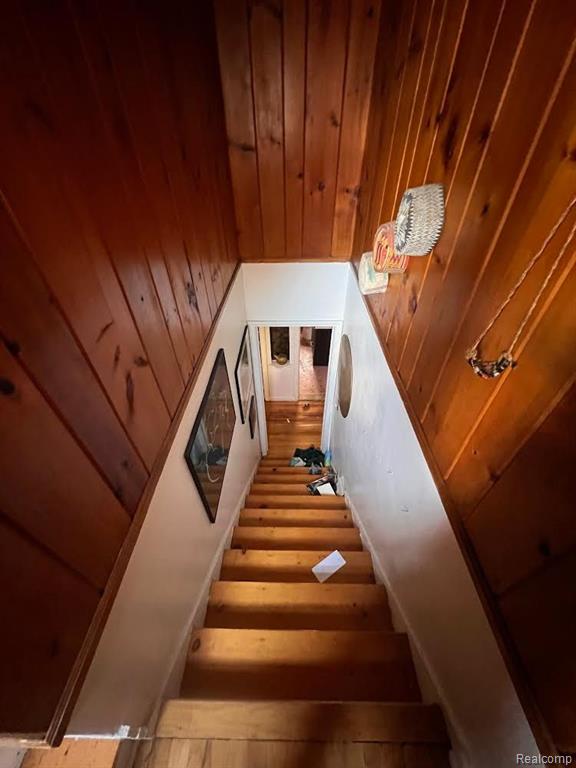 9986 Whitcomb Detroit, MI 48227 - Photo 11 of 23 Gallery Image 11