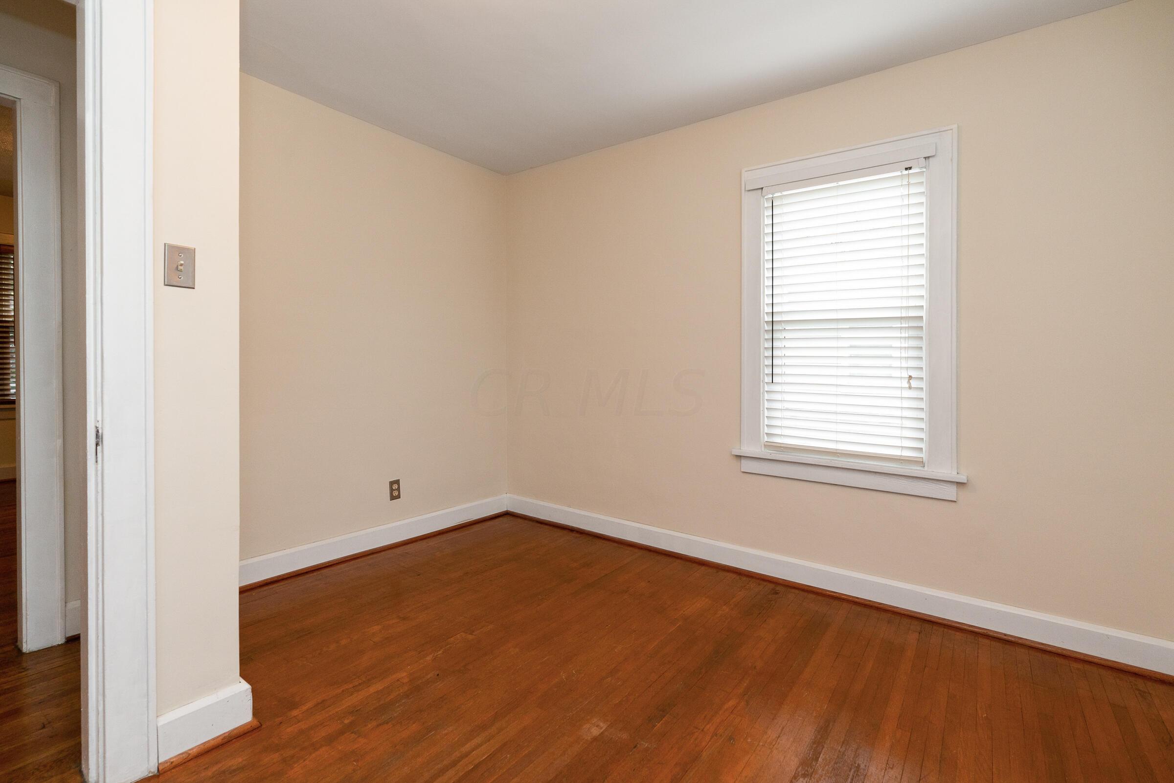 482 East Tulane Road Columbus, OH 43202 - Photo 21 of 37 Bedroom 1