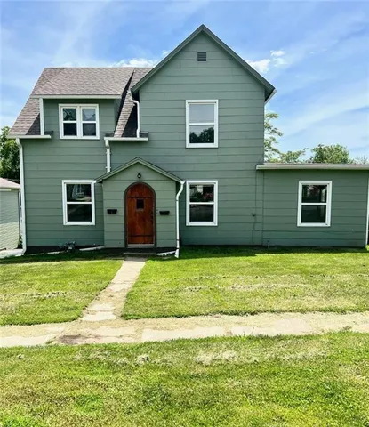 $210,000 | 512 East 4th Street, Maryville, MO 64468